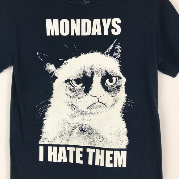 Grumpy Cat "I hate Mondays" Graphic Tee - Picture 2 of 5